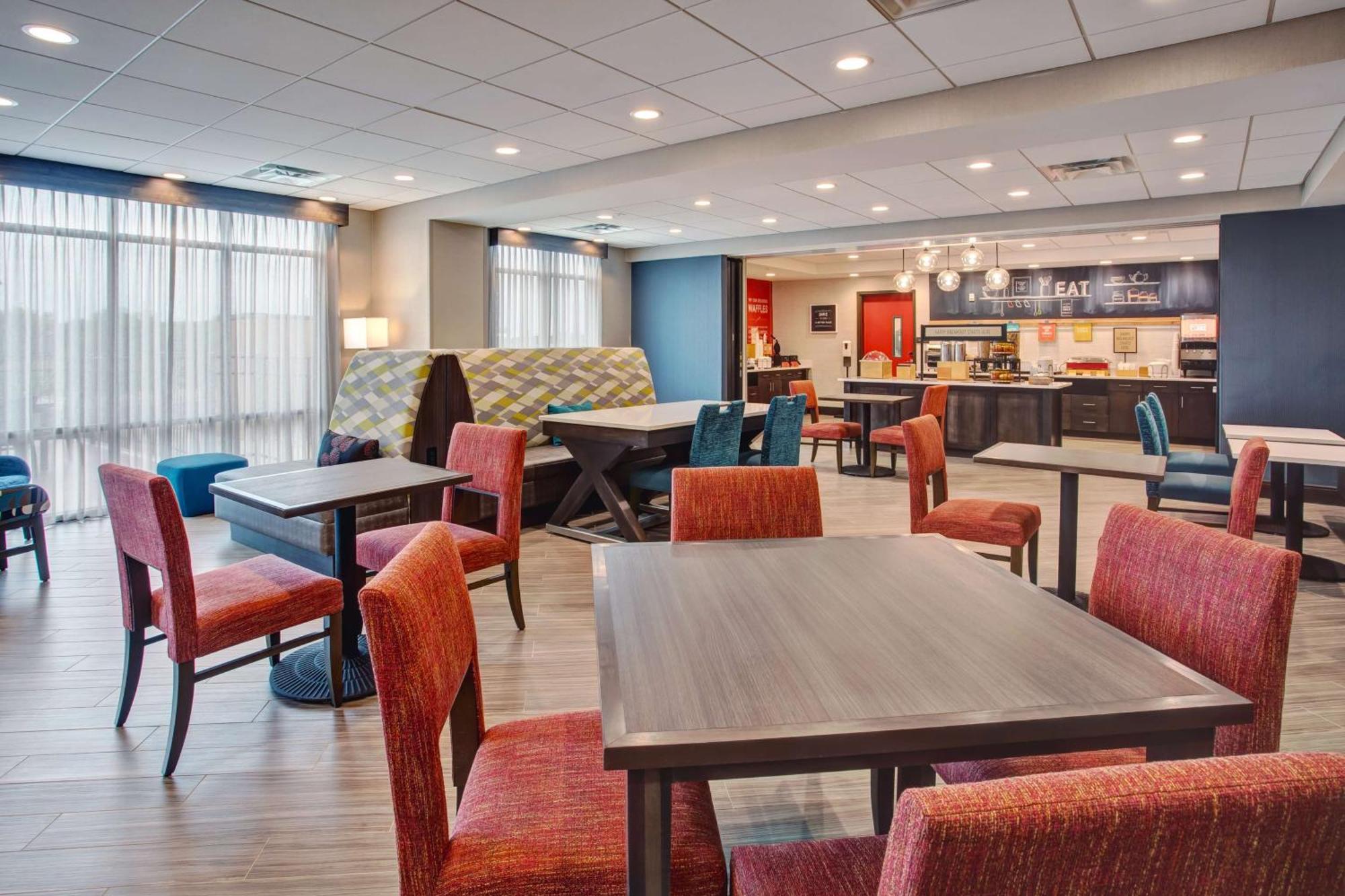 Hampton Inn Union City, Tn Екстериор снимка